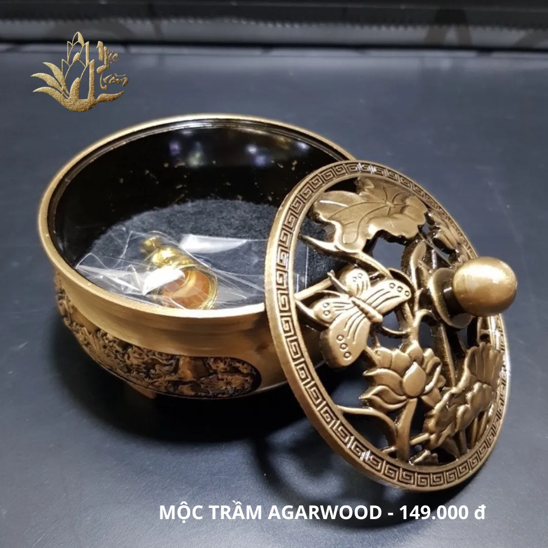 Mini Brass Alloy Incense Burner – 3-Leg Agarwood &amp; Oud Censer (7.8 × 7 cm)